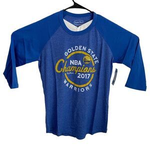 Majestic Threads Golden State Warriors 2017 Champions Shirt Women's Size L‎